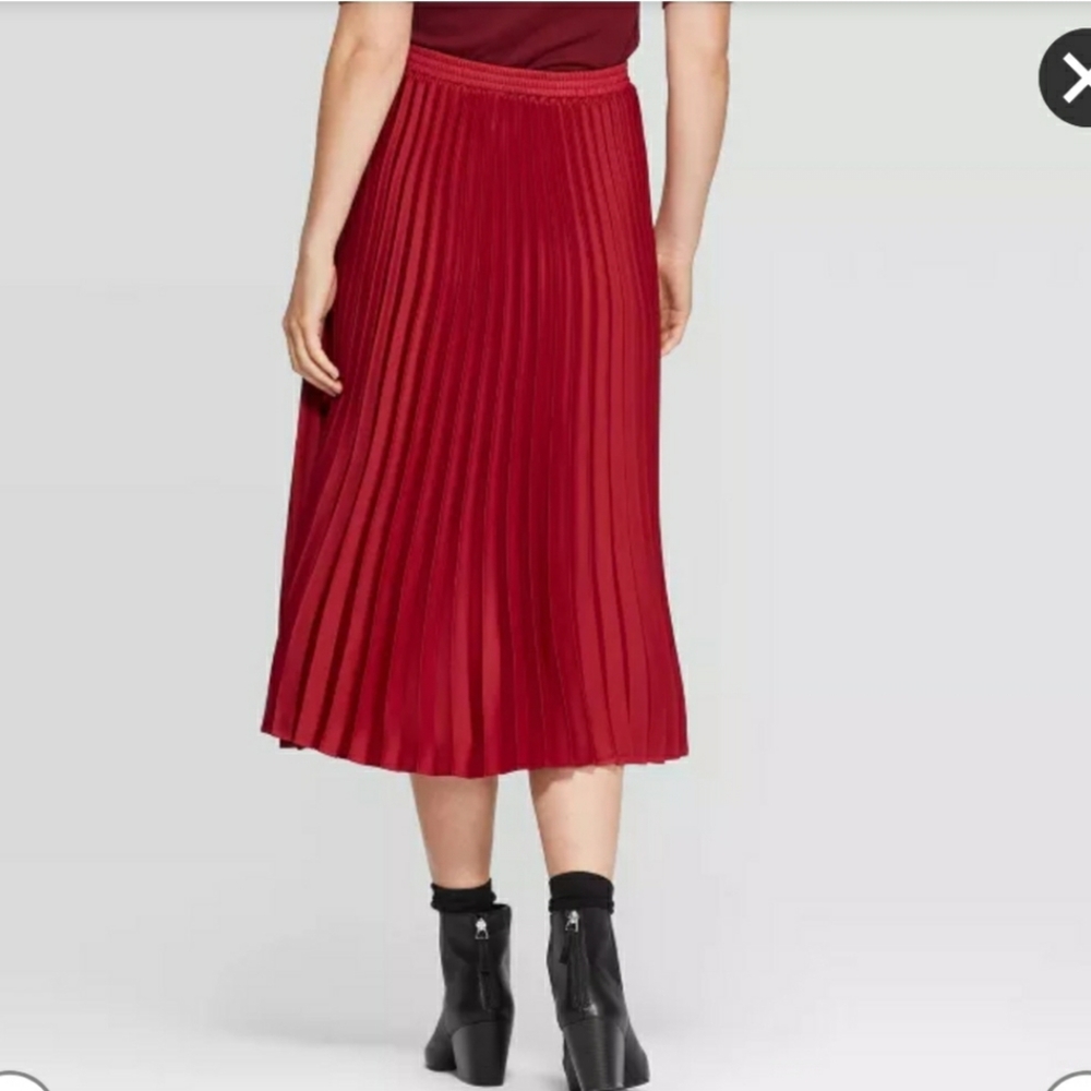 Skirt NWT, SOLD